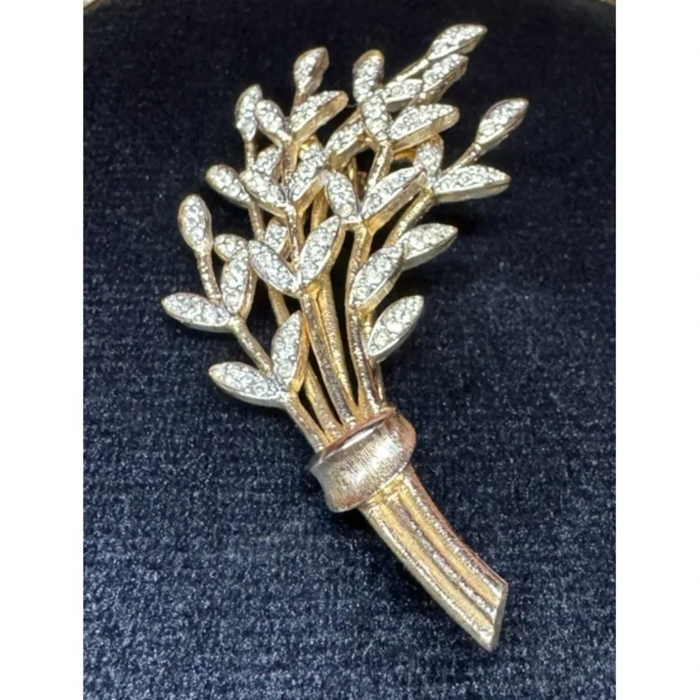 Vintage‎ Rhinestone Wheat Sheaf Brooch Gold Tone Floral Bouquet Pin